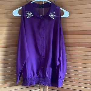 Rampage. Purple blouse. Size medium